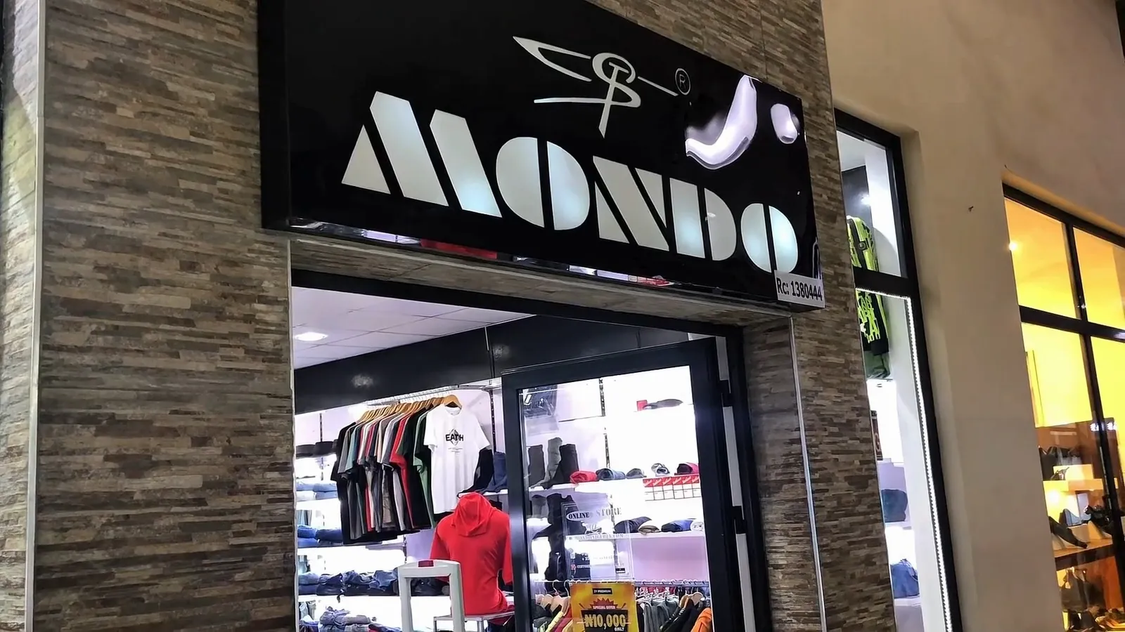 Mondo Clothing